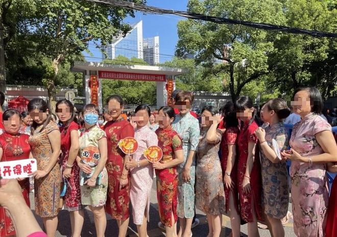 富勒姆选帅阿韦洛亚成头号热门