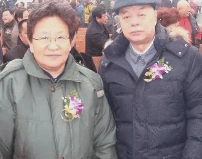 火箭3换2交易,收获超预期!次轮状元签捡漏,斯通选秀眼光太犀利