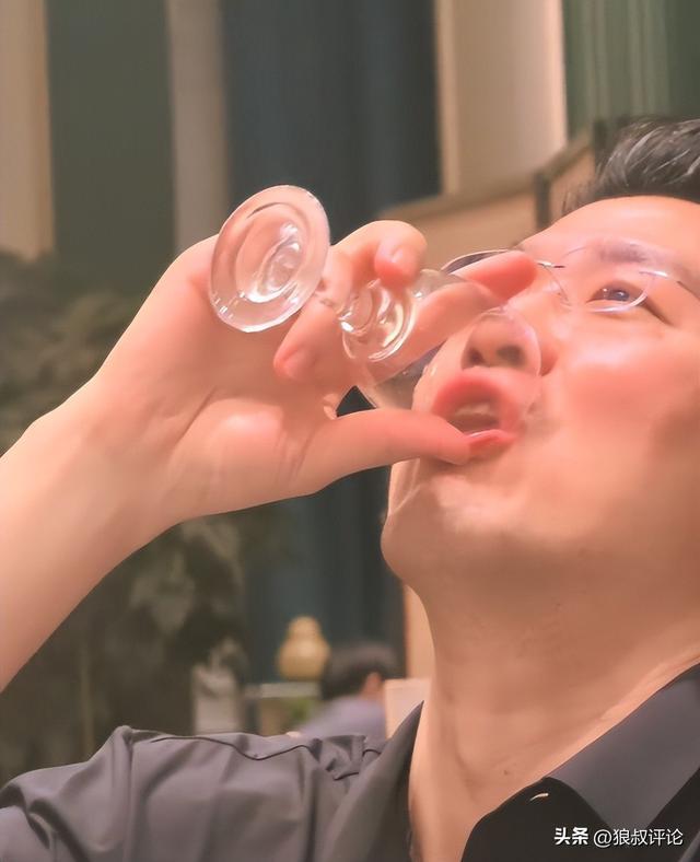 大爆发!韩旭17分钟19+5+2帽 赛季新高+全场最高率自由人大胜